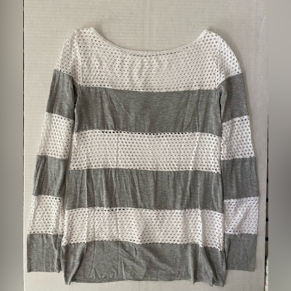 Bailey 44 Grey with White Perforated Top Size S